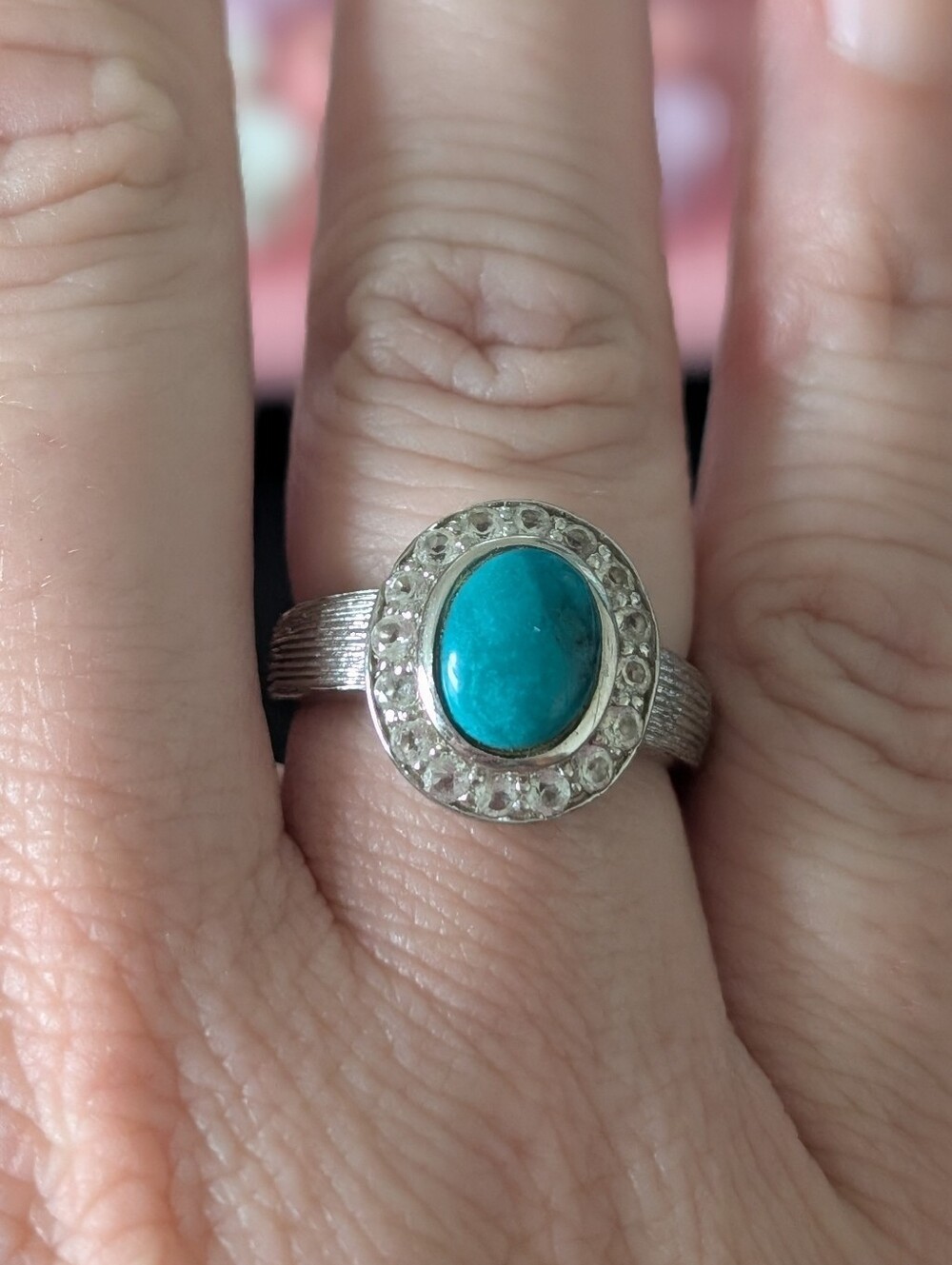 Turquoise Blue Oval Fashion Ring – Size 7 – Silver Tone
